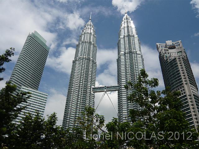 P1040949.JPG - Kuala Lumpur: Les Petronas Towers