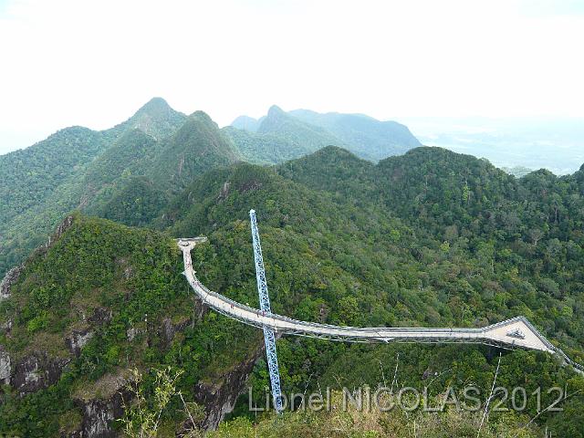 P1050311.JPG - Langkawi: Le pont suspendu