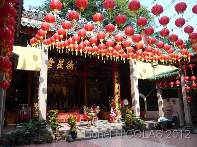 P1050531.JPG - Kuala Lumpur: Temple Chinois