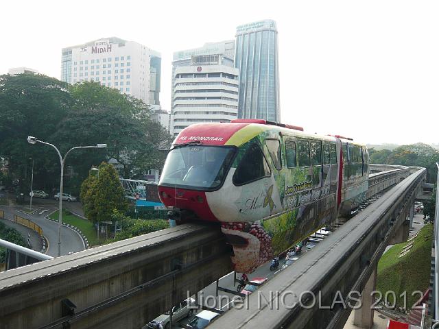 P1050534.JPG - Kuala Lumpur: Le monorail