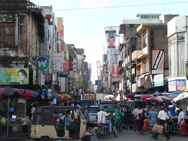 P1010613.JPG - COLOMBO: Le quartier de Petha