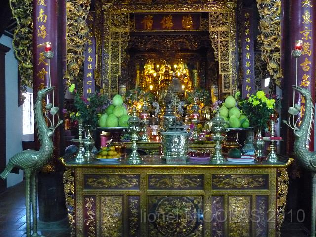 P1010141.JPG - Hanoi: Pagode Tran Quoc